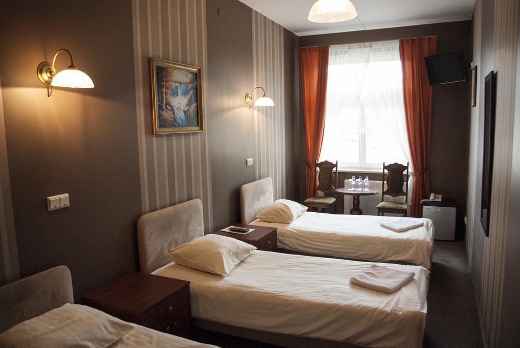 Hotel Nad Rzeczka Torun Room photo